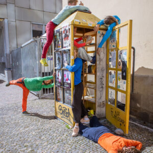 moving spaces